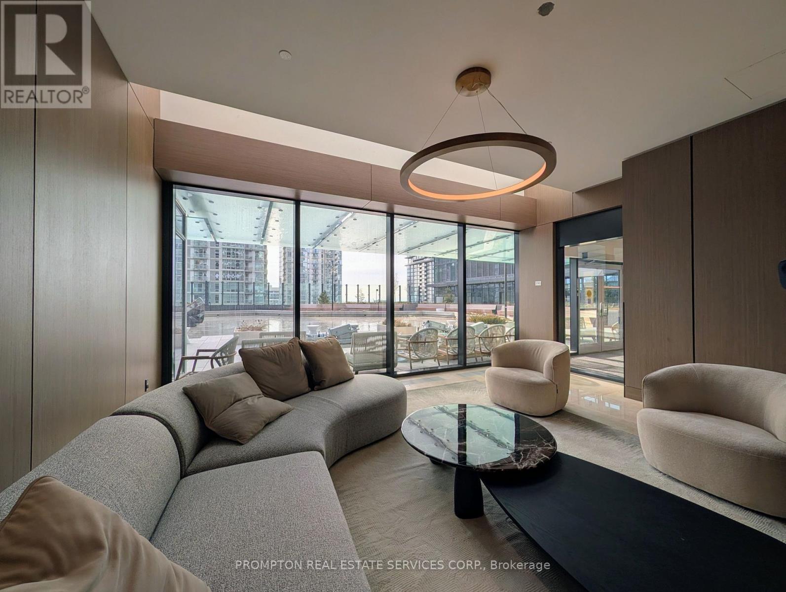 7102 - 3 Concord Cityplace Way, Toronto (Waterfront Communities), Ontario  M5V 0X4 - Photo 29 - C12773644