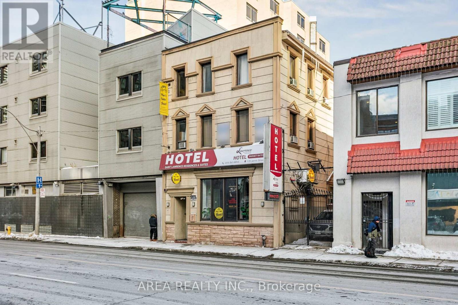 137 JARVIS STREET, Toronto, Ontario