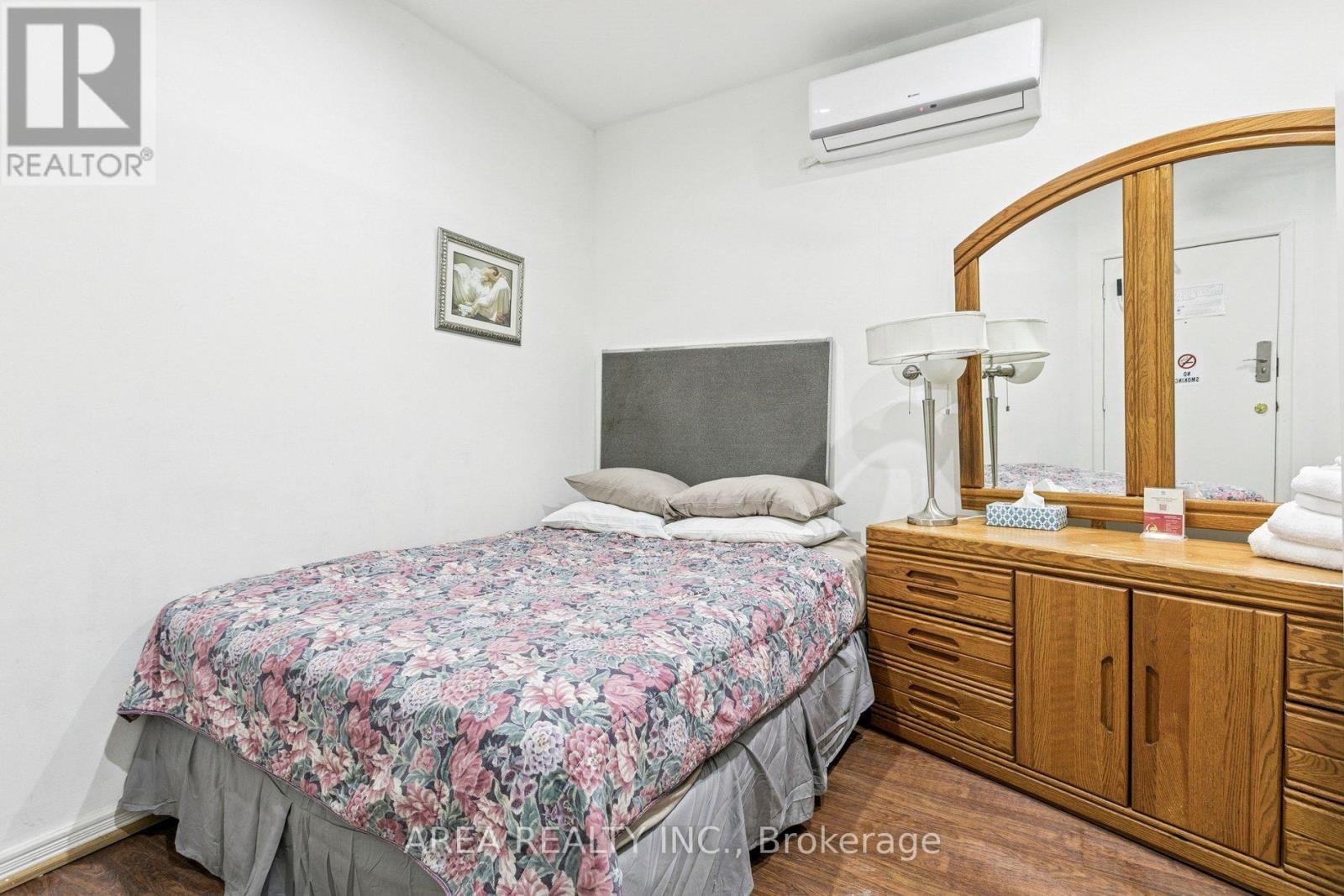 137 Jarvis Street, Toronto, Ontario  M5C 2H6 - Photo 14 - C12773654