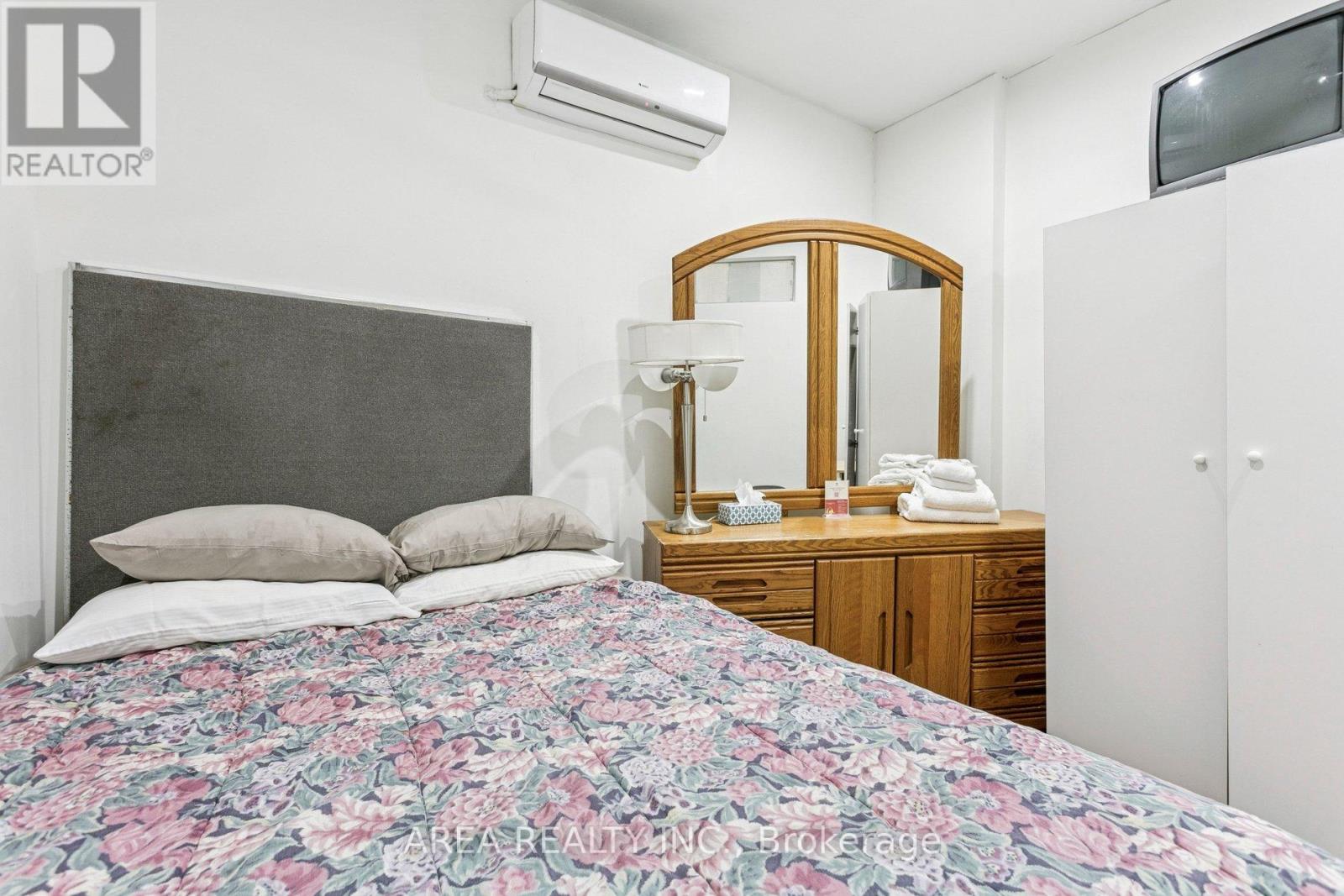 137 Jarvis Street, Toronto, Ontario  M5C 2H6 - Photo 15 - C12773654