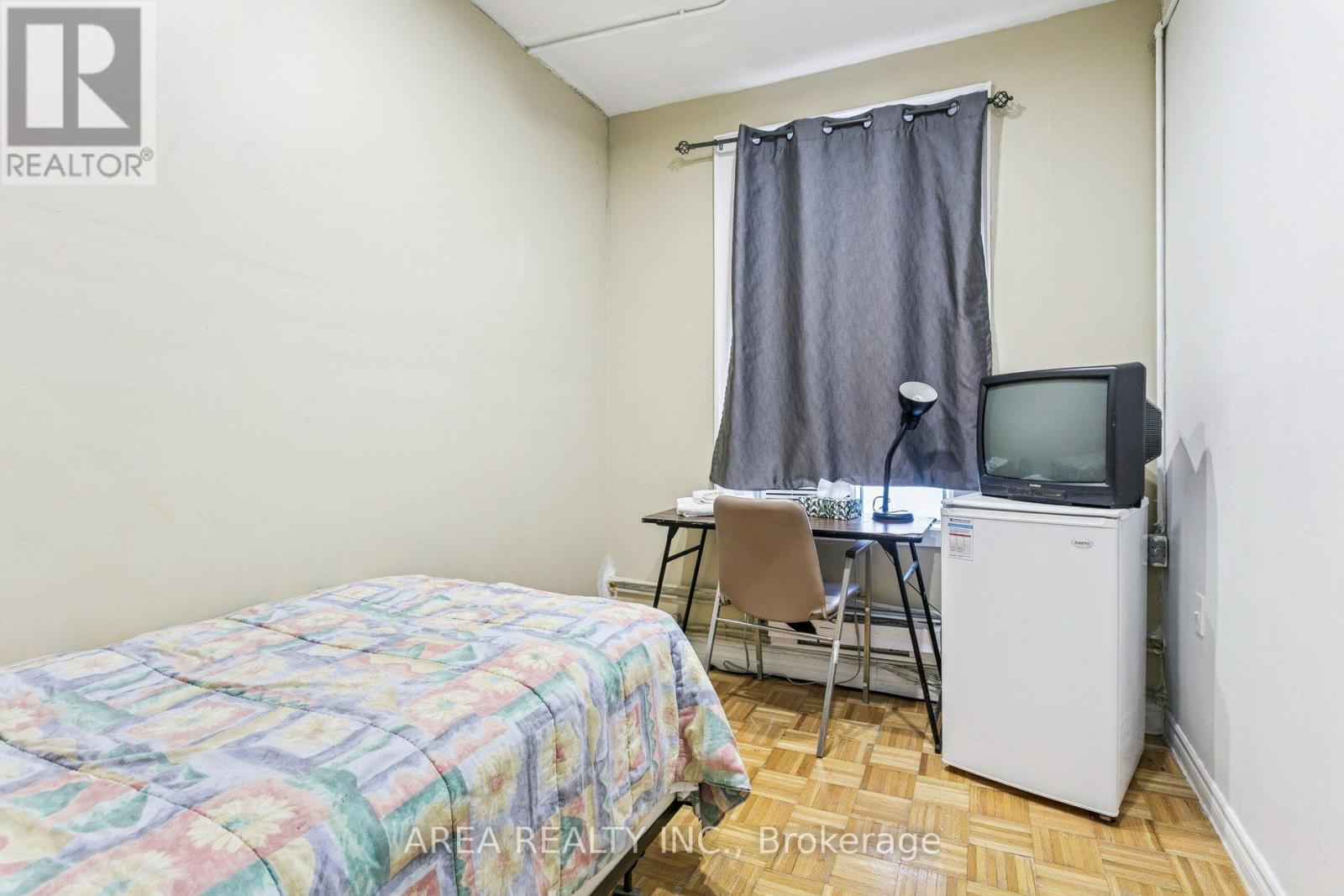 137 Jarvis Street, Toronto, Ontario  M5C 2H6 - Photo 19 - C12773654