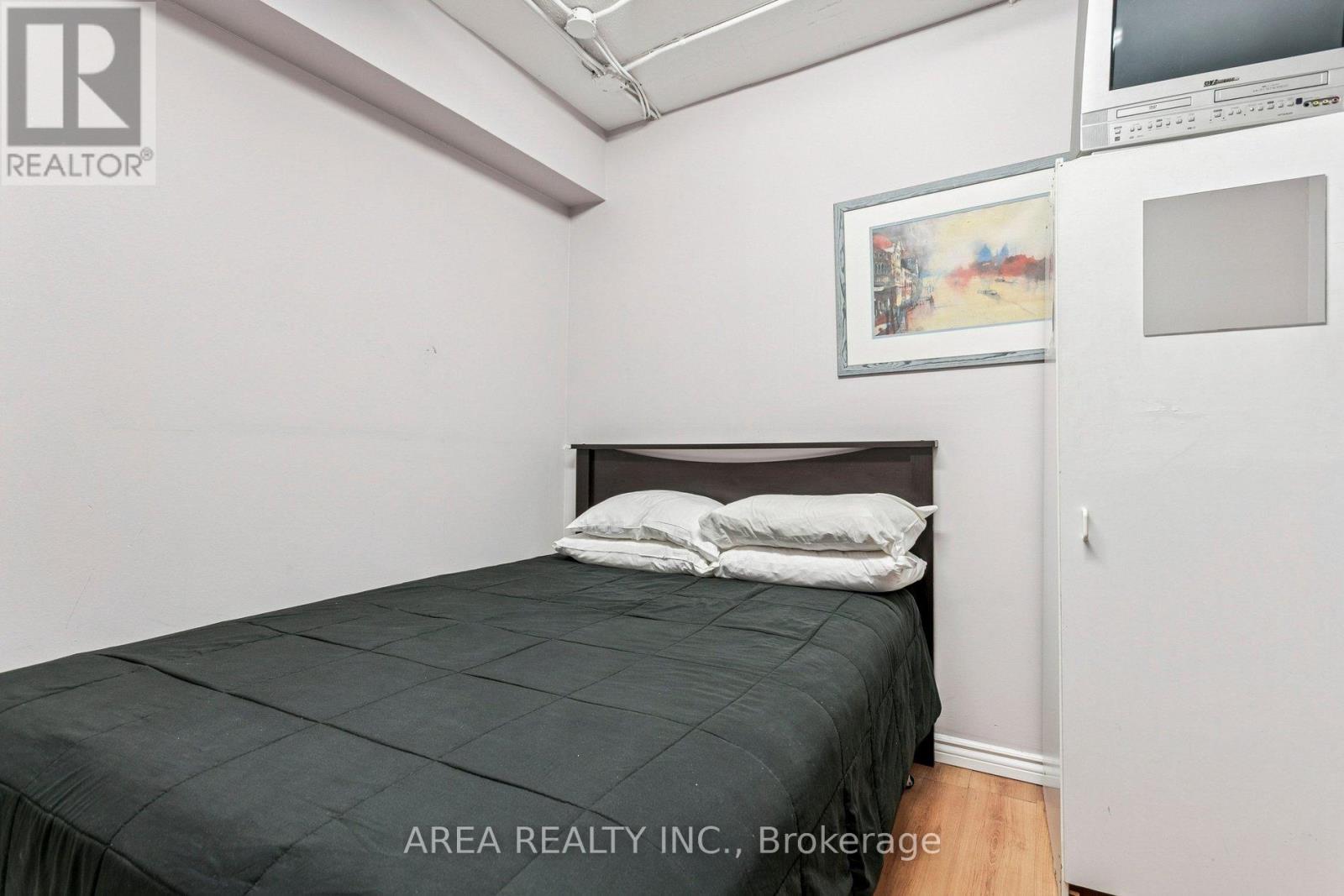 137 Jarvis Street, Toronto, Ontario  M5C 2H6 - Photo 22 - C12773654