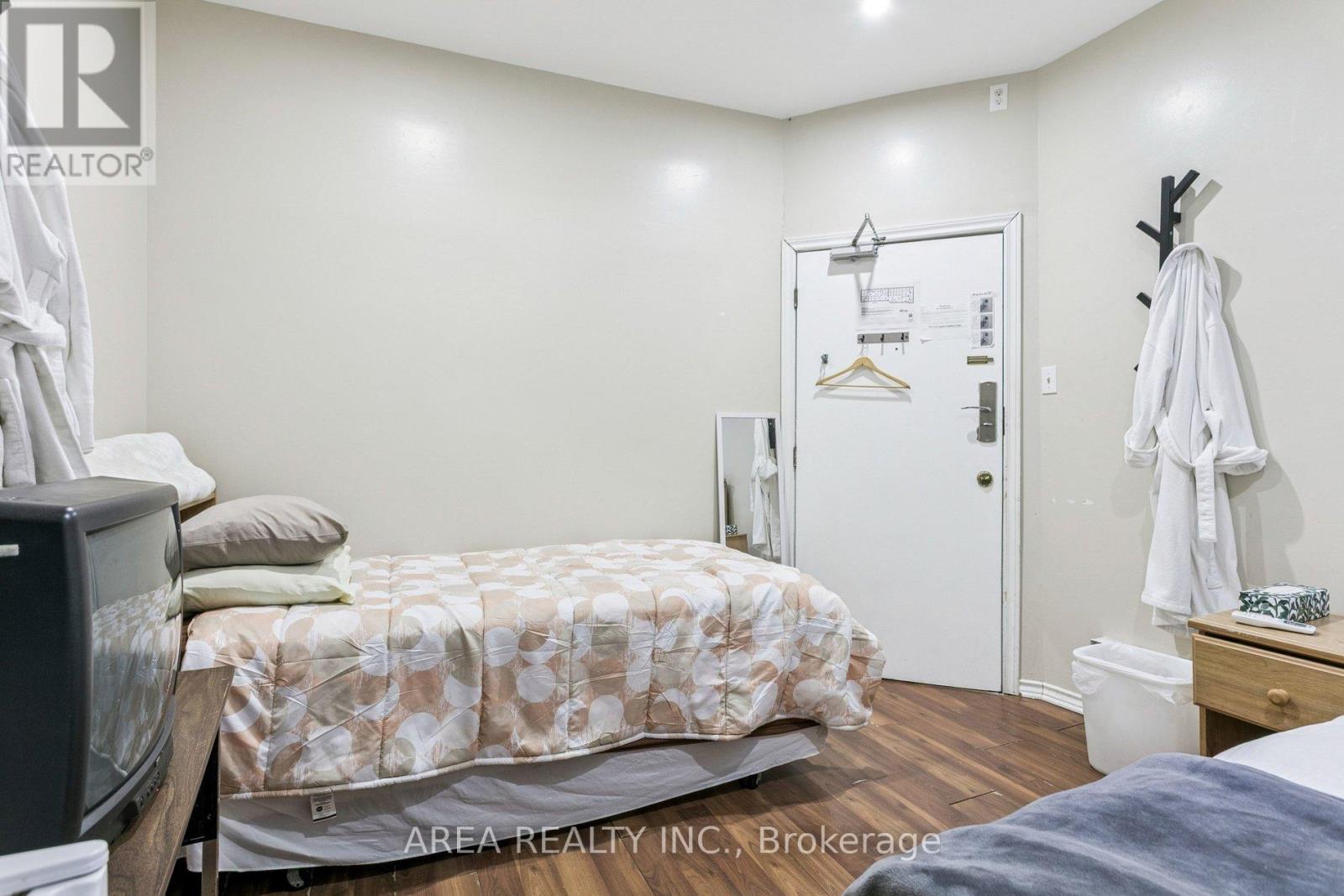 137 Jarvis Street, Toronto, Ontario  M5C 2H6 - Photo 37 - C12773654