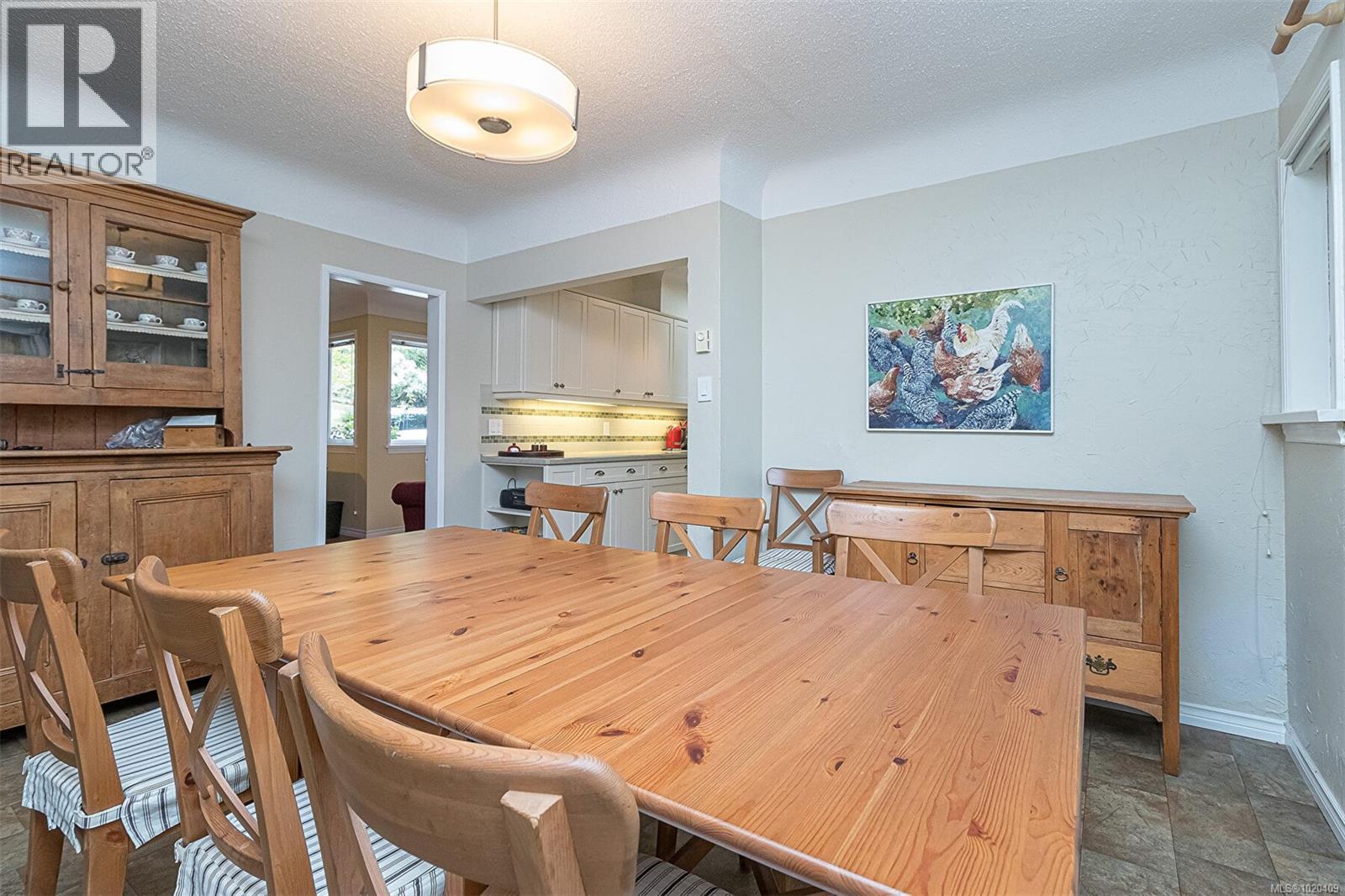 1941 Mayfair Dr, Saanich, British Columbia  V8P 1R1 - Photo 23 - 1020409