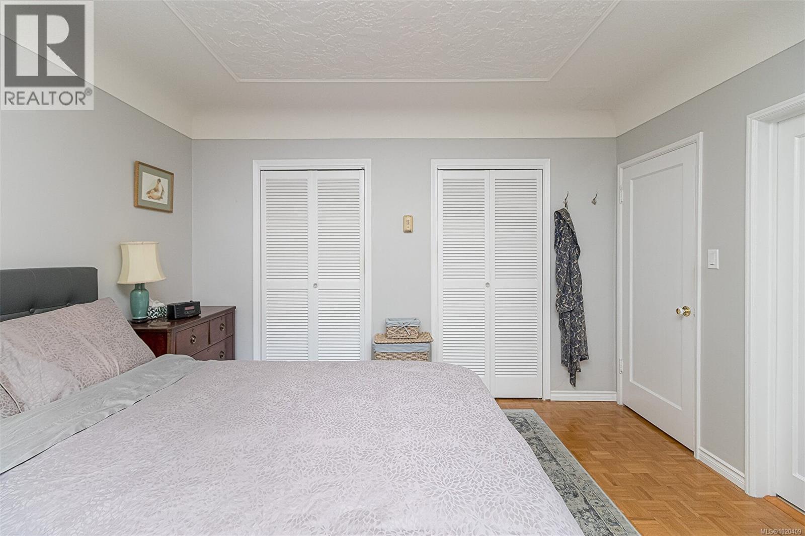 1941 Mayfair Dr, Saanich, British Columbia  V8P 1R1 - Photo 35 - 1020409