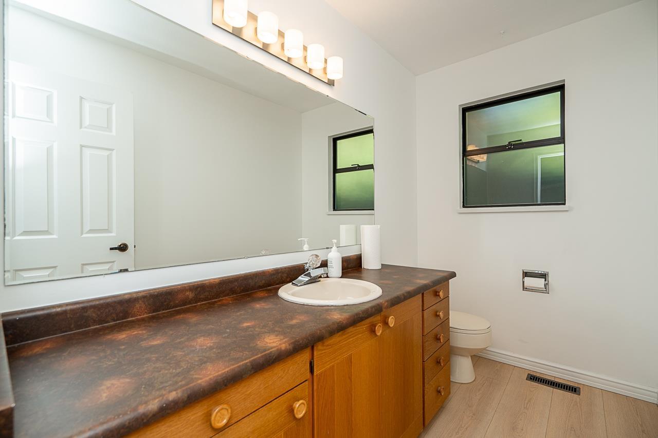 14815 Hardie Avenue, White Rock, British Columbia  V4B 2H6 - Photo 17 - R3087913