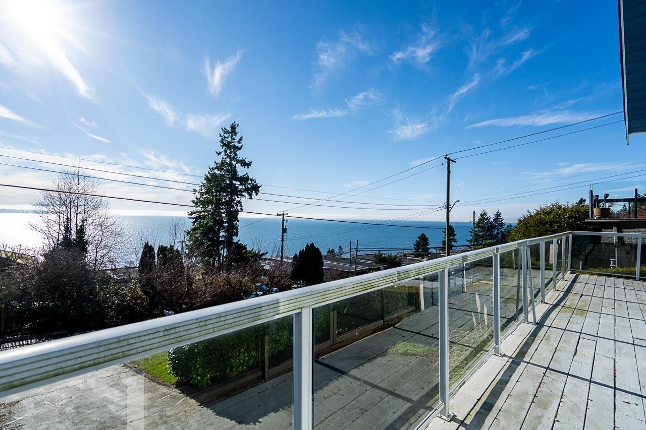 14815 Hardie Avenue, White Rock, British Columbia  V4B 2H6 - Photo 4 - R3087913