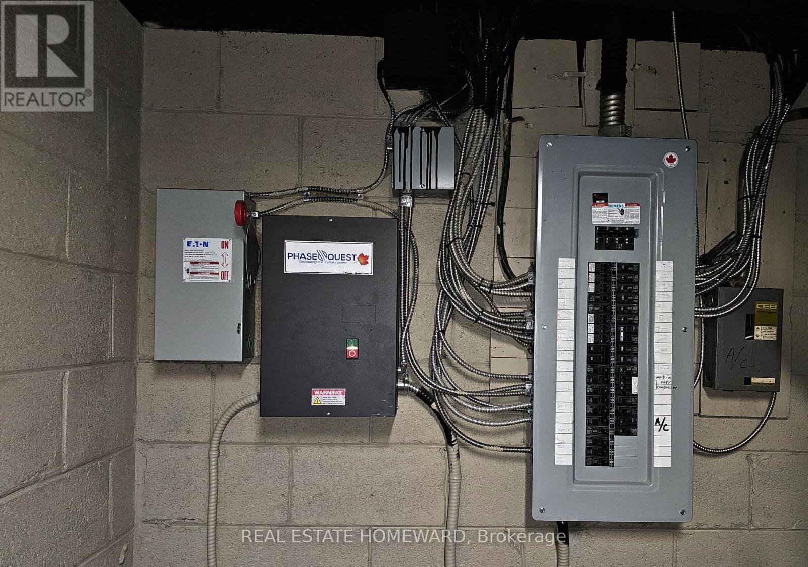 Main & Basement - 3032 Danforth Avenue, Toronto (Crescent Town), Ontario  M4C 1N2 - Photo 14 - E12773612