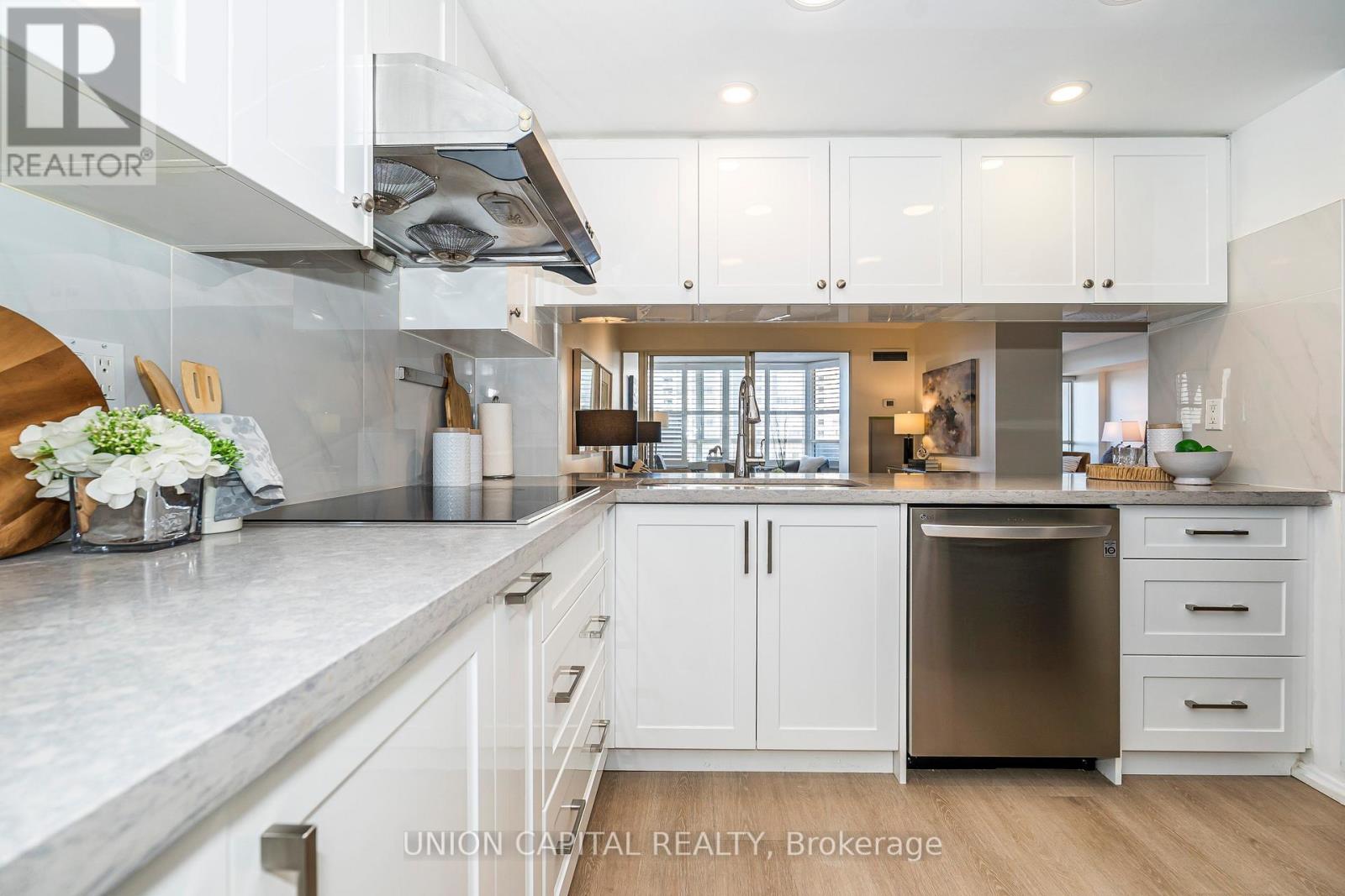 1112 - 225 Bamburgh Circle, Toronto, Ontario  M1W 3X9 - Photo 10 - E12773684