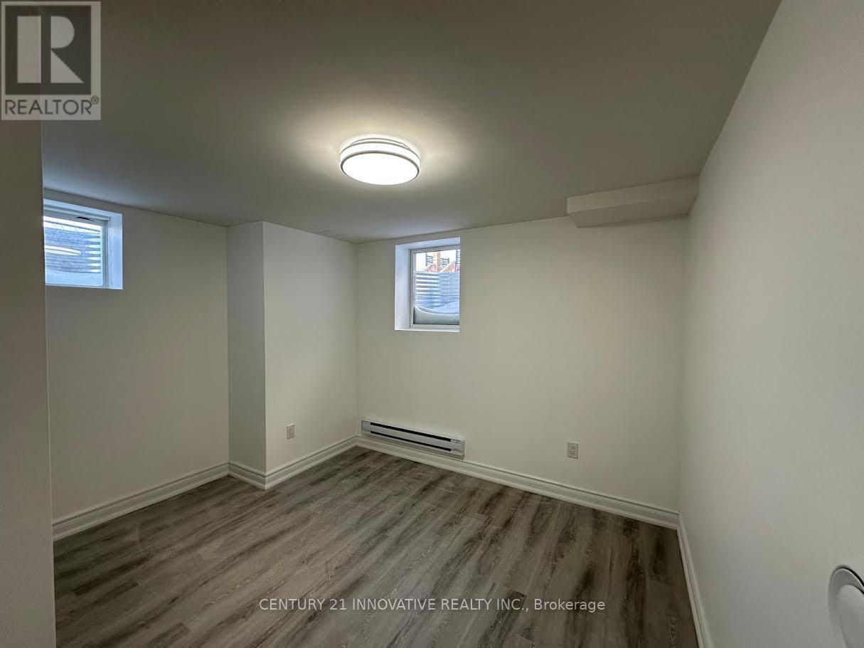 #lower - 1541 Scarlett Trail, Pickering, Ontario  L1V 2P8 - Photo 4 - E12773690