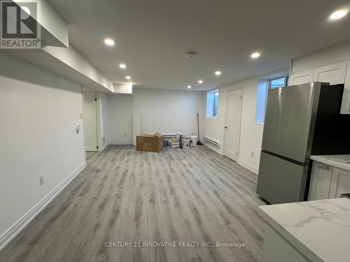 #lower - 1541 Scarlett Trail, Pickering, Ontario  L1V 2P8 - Photo 9 - E12773690