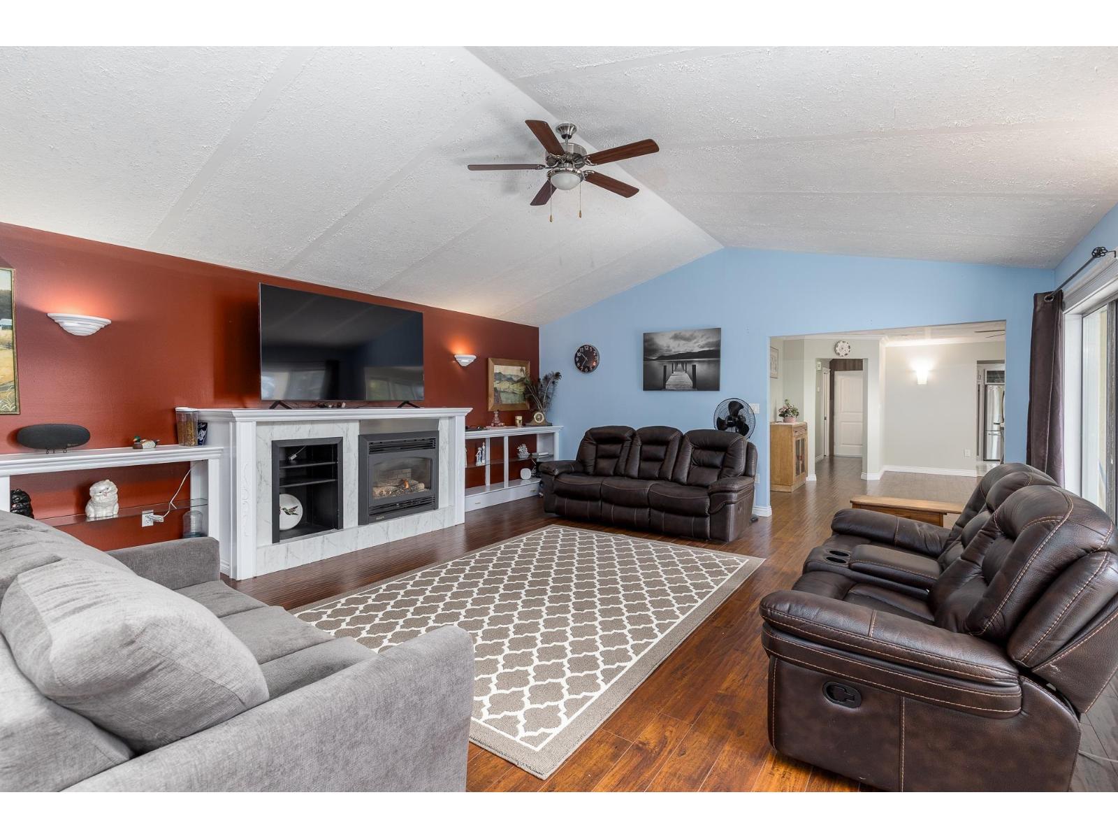 2055 Lion Court, Abbotsford, British Columbia  V3G 1G3 - Photo 6 - R3087628