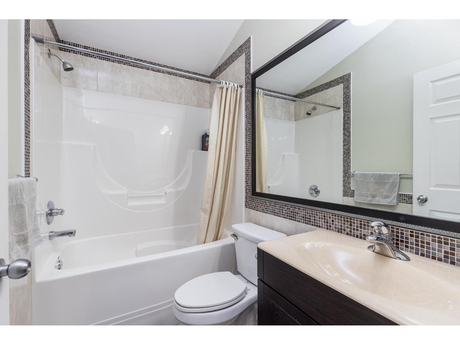 2055 Lion Court, Abbotsford, British Columbia  V3G 1G3 - Photo 24 - R3087628