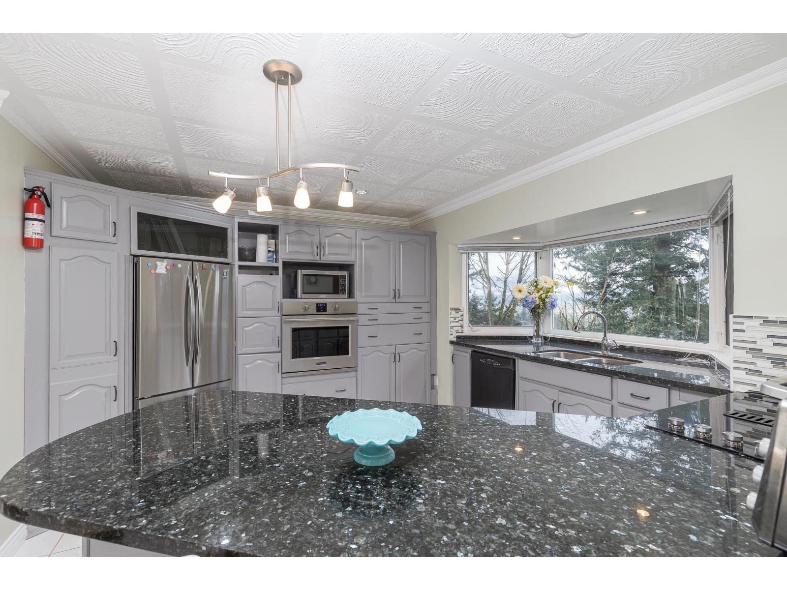 2055 Lion Court, Abbotsford, British Columbia  V3G 1G3 - Photo 10 - R3087628