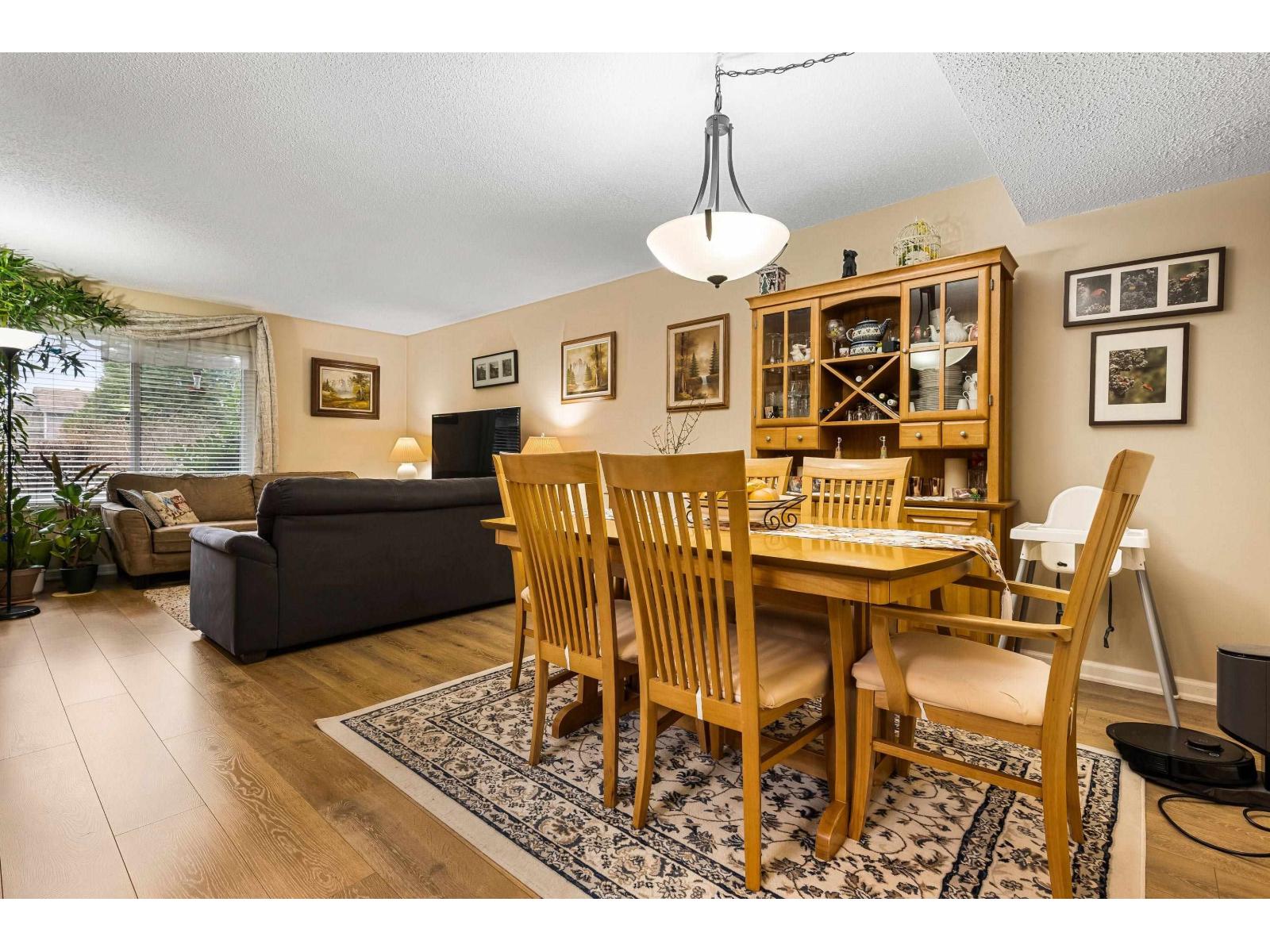 6907 134a Street, Surrey, British Columbia  V3W 8G6 - Photo 12 - R3087669