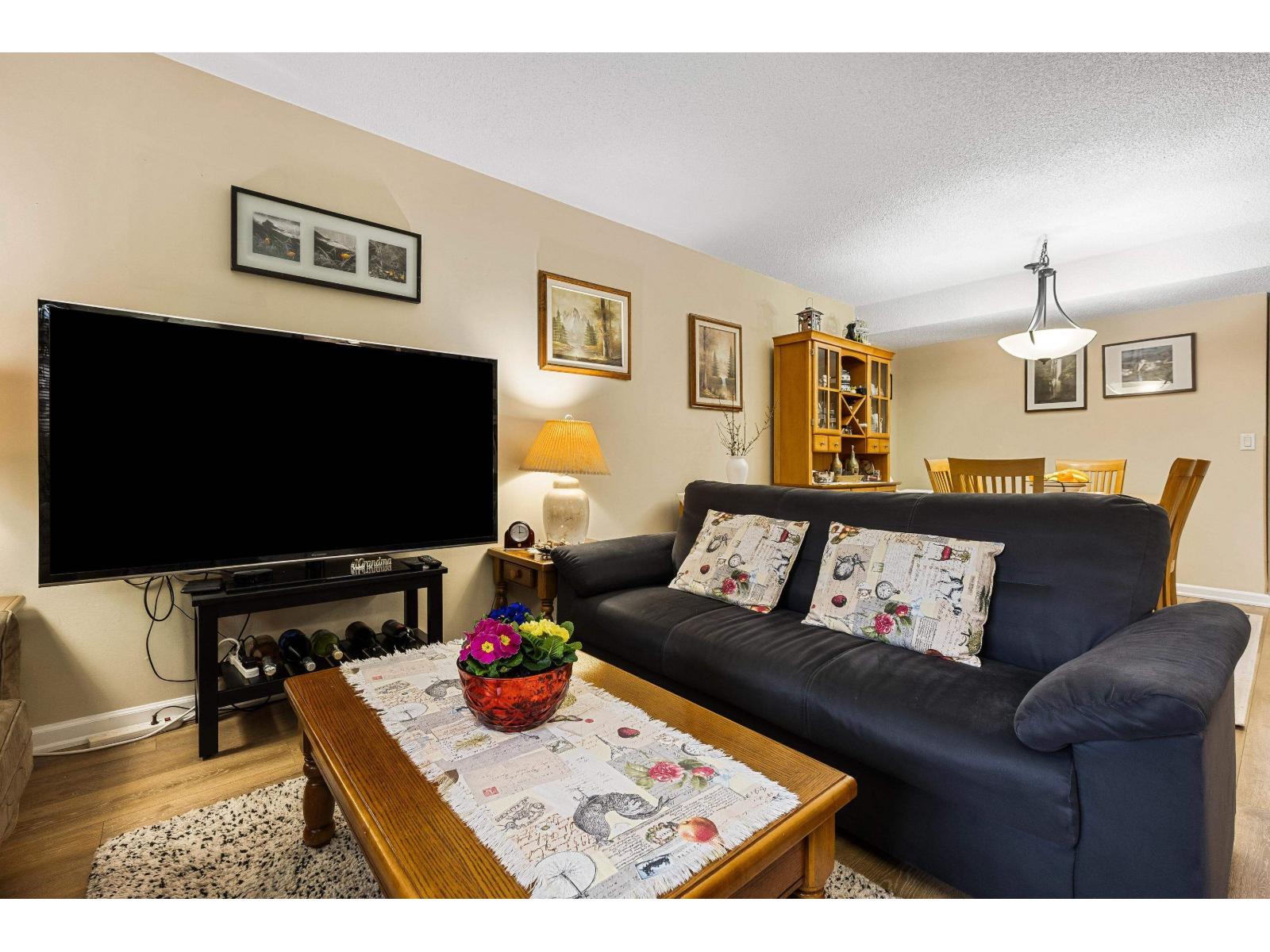 6907 134a Street, Surrey, British Columbia  V3W 8G6 - Photo 9 - R3087669