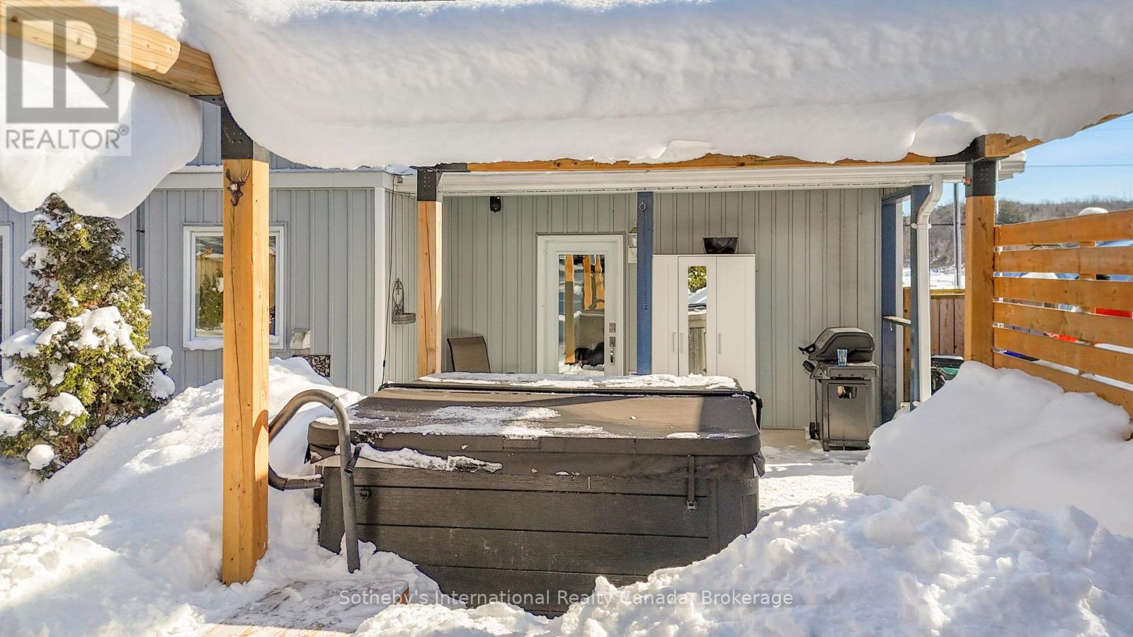 604 Champlain Road, Tiny, Ontario  L9M 0C2 - Photo 34 - S12765292