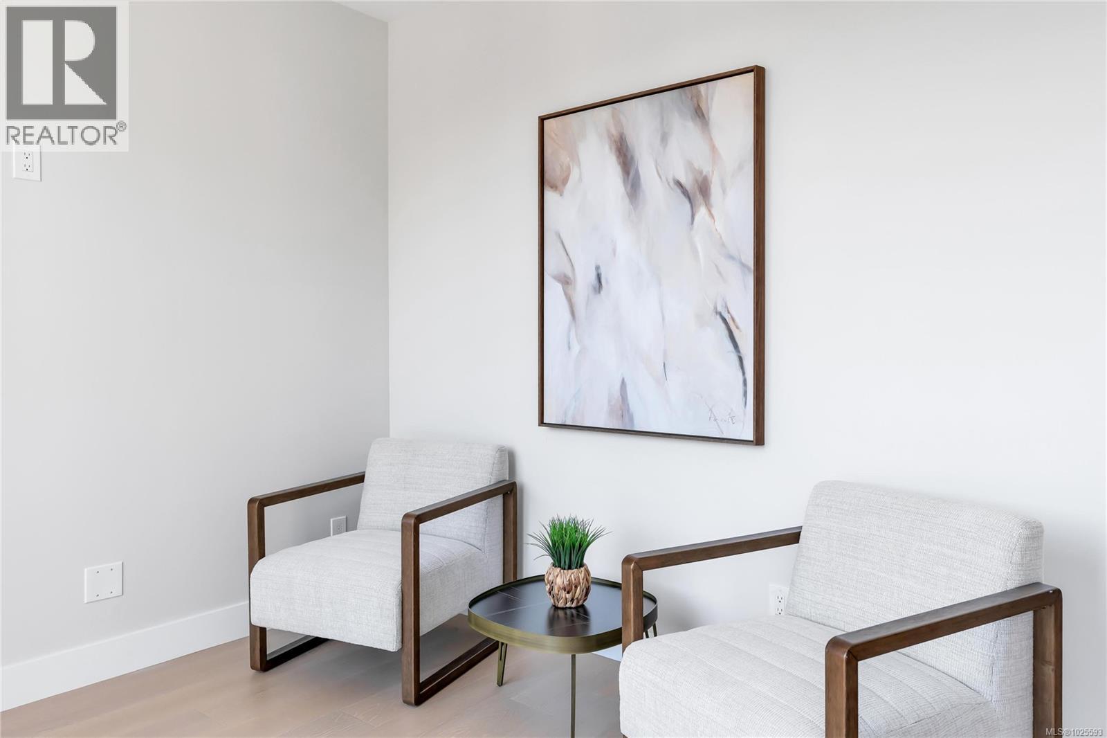 5 2590 Penrhyn St, Saanich, British Columbia  V8N 1G3 - Photo 28 - 1025593