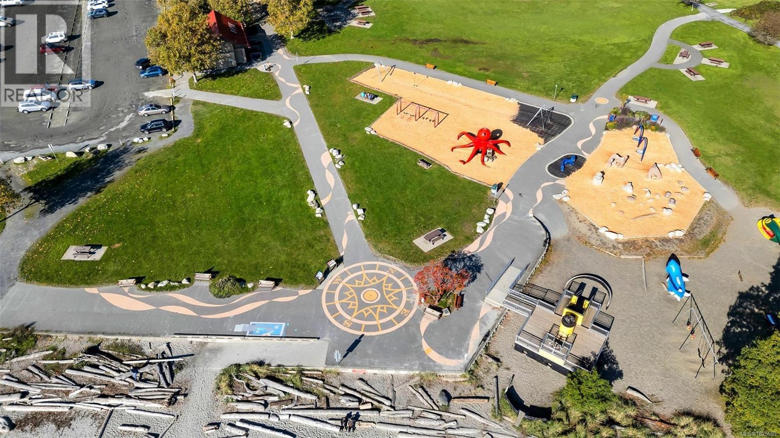 5 2590 Penrhyn St, Saanich, British Columbia  V8N 1G3 - Photo 57 - 1025593