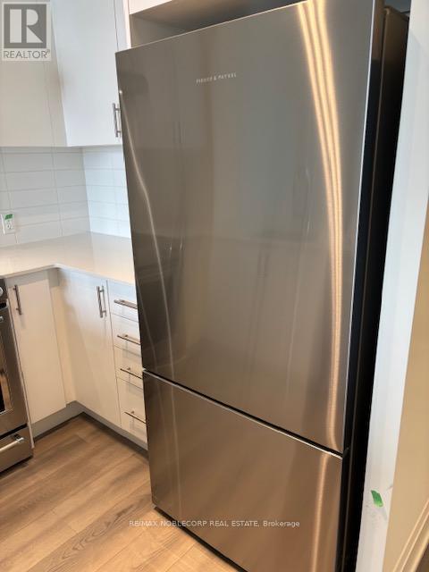 515 - 8960 Jane Street, Vaughan, Ontario  L4K 0N9 - Photo 2 - N12773594