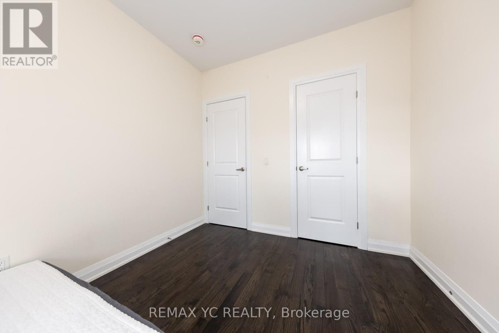 33 Duncombe Lane, Richmond Hill (South Richvale), Ontario  L4C 1C2 - Photo 30 - N12773666