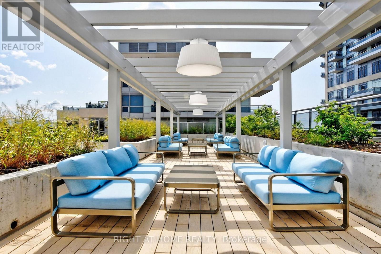 1504 - 9201 Yonge Street, Richmond Hill, Ontario  L4C 6Z2 - Photo 27 - N12773670