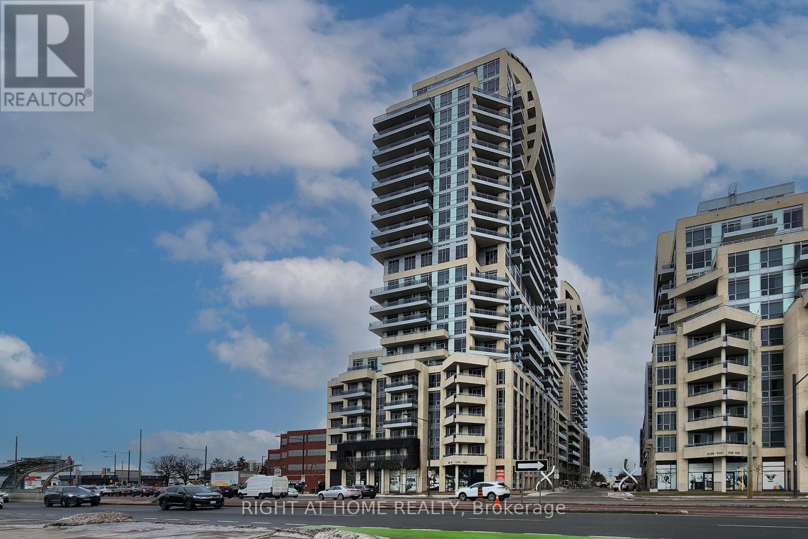 1504 - 9201 Yonge Street, Richmond Hill, Ontario  L4C 6Z2 - Photo 33 - N12773670