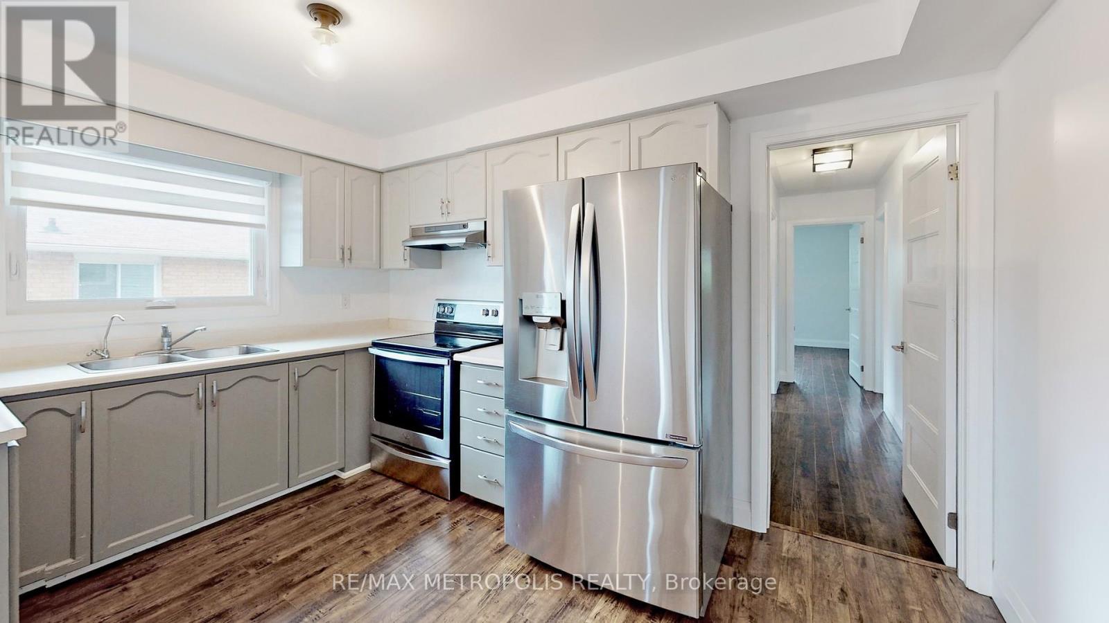 Main - 17 Porritt Street, Barrie (Ardagh), Ontario  L4N 6Y5 - Photo 14 - S12773582