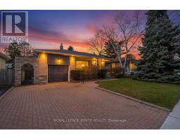 174 DARLINGSIDE DRIVE, Toronto, Ontario