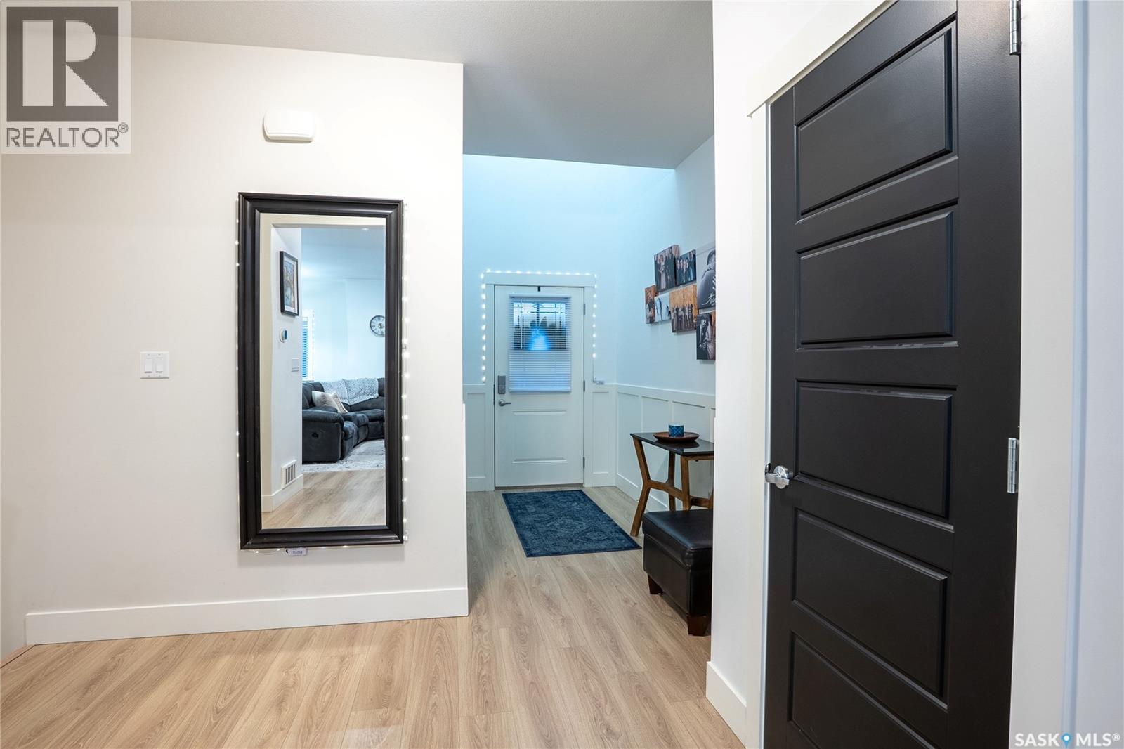 96 900 St Andrews Lane, Warman, Saskatchewan  S0K 4S4 - Photo 4 - SK028238