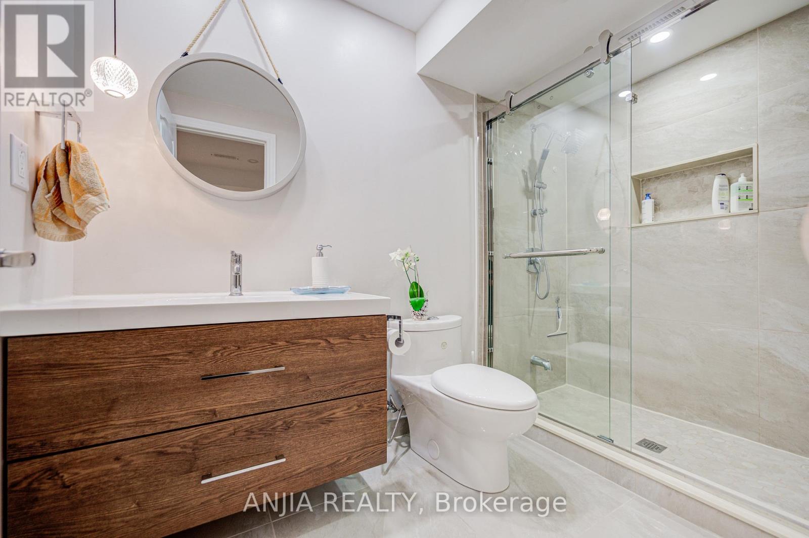 203 James Ratcliff Avenue, Whitchurch-Stouffville, Ontario  L4A 0L5 - Photo 40 - N12761584