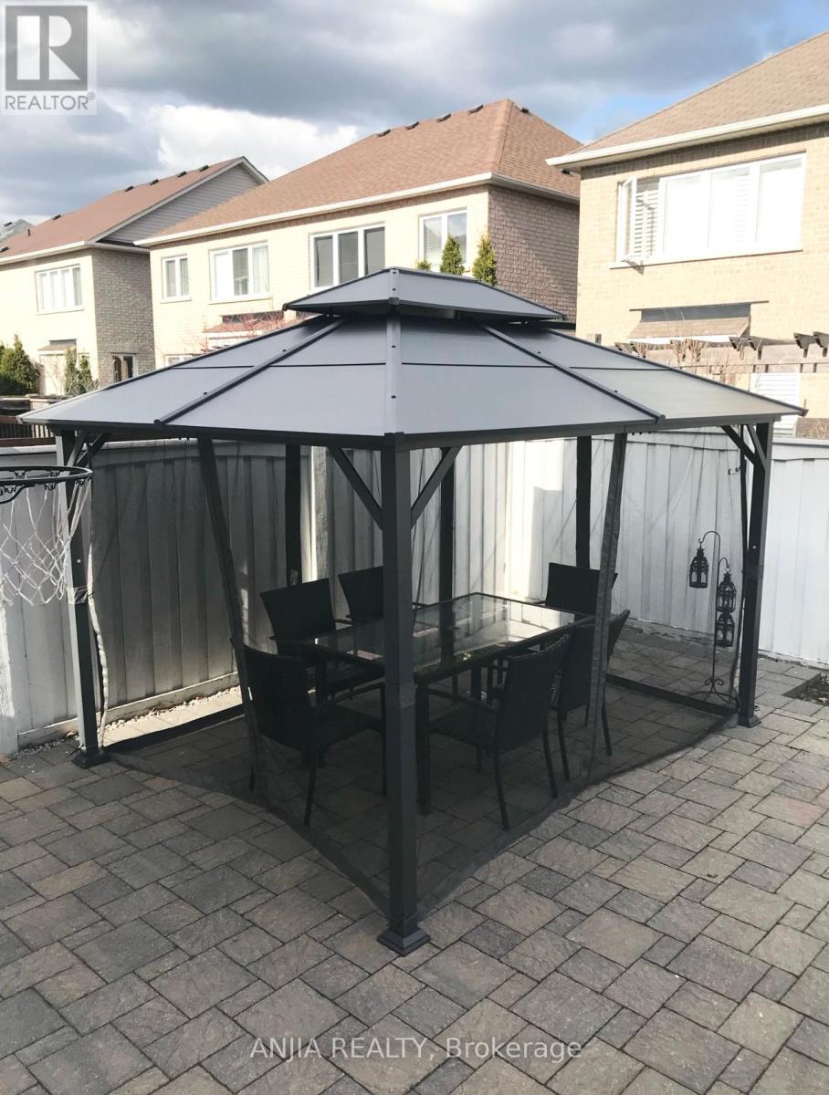 203 James Ratcliff Avenue, Whitchurch-Stouffville, Ontario  L4A 0L5 - Photo 50 - N12761584