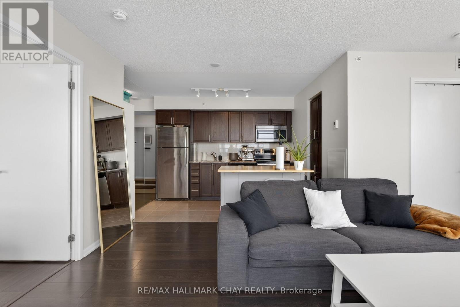 1211 - 830 Lawrence Avenue W, Toronto, Ontario  M6A 1C3 - Photo 8 - W12773538