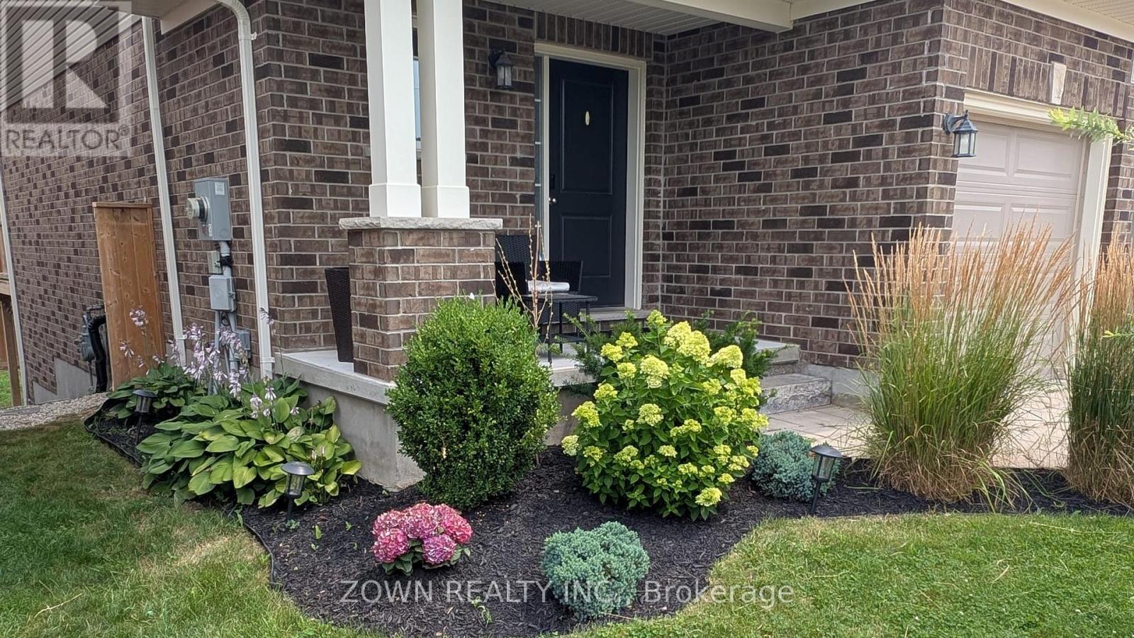 7 Chatfield Street, Ingersoll, Ontario  N5C 0B3 - Photo 4 - X12738086