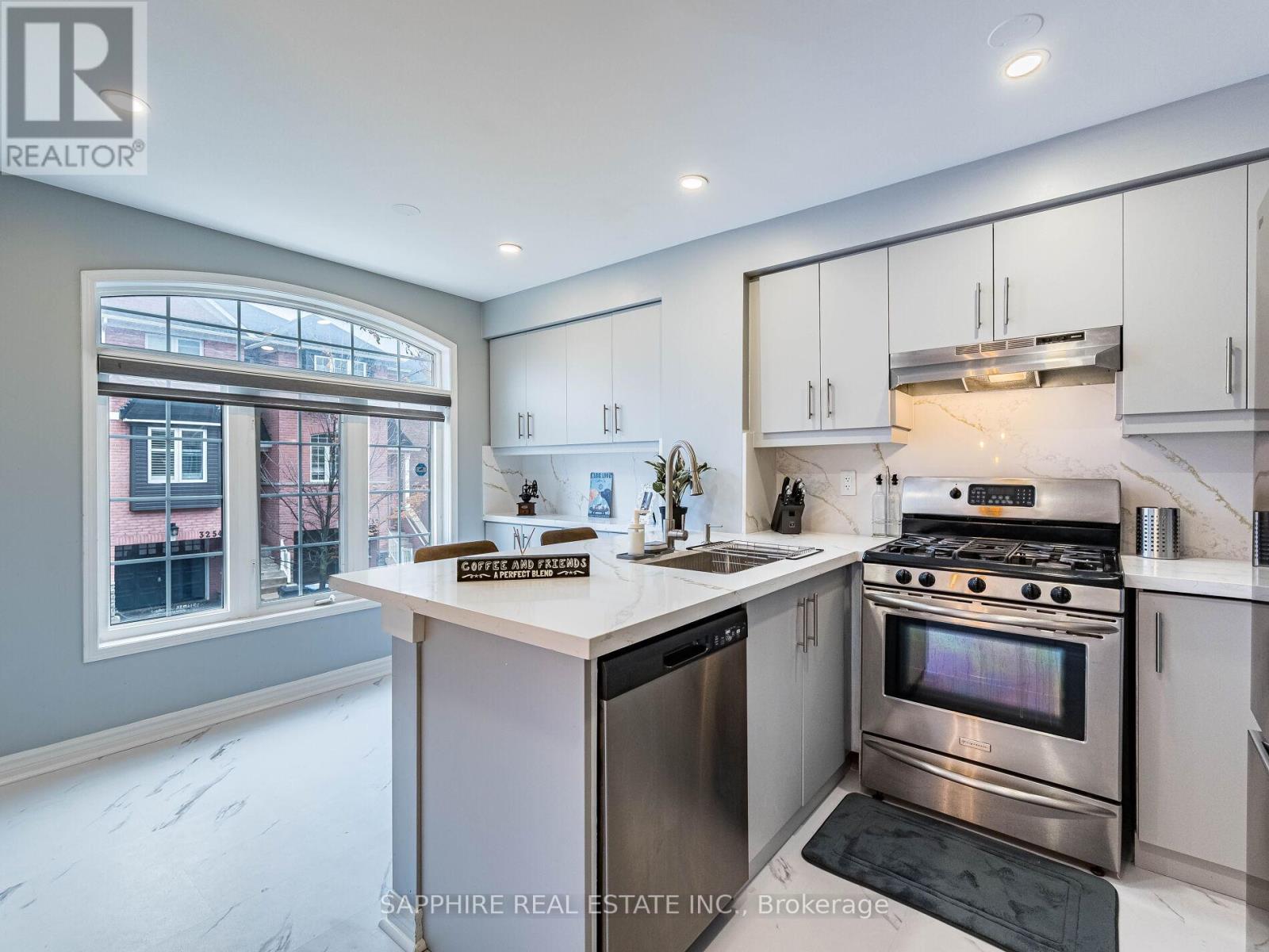 3255 Redpath Circle, Mississauga (Lisgar), Ontario  L5N 8R3 - Photo 10 - W12773578