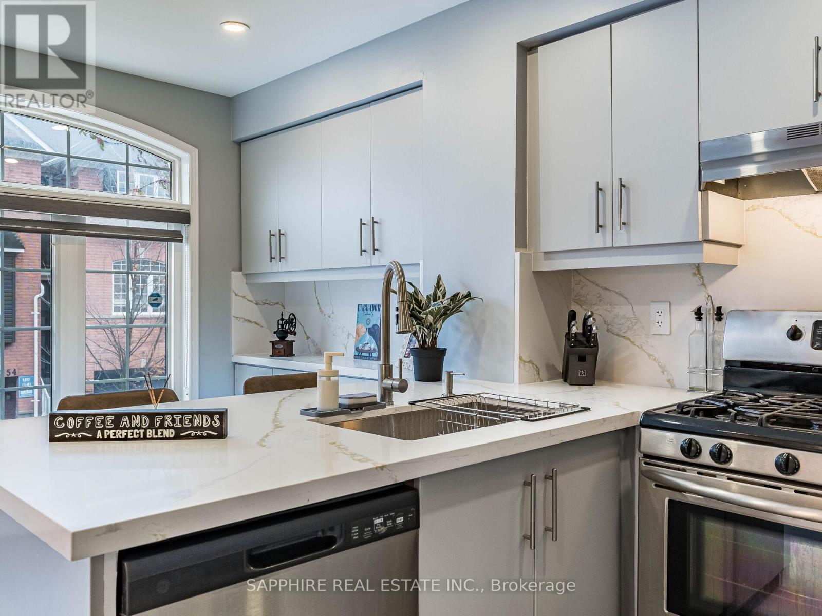 3255 Redpath Circle, Mississauga (Lisgar), Ontario  L5N 8R3 - Photo 11 - W12773578