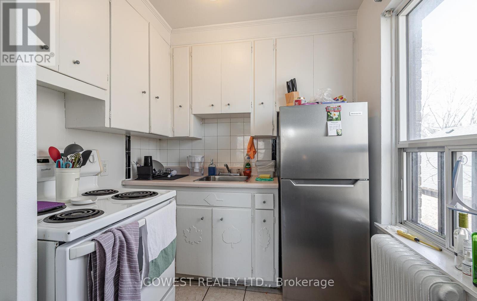 201 - 205 Keele Street, Toronto (High Park North), Ontario  M6P 2K1 - Photo 10 - W12773638