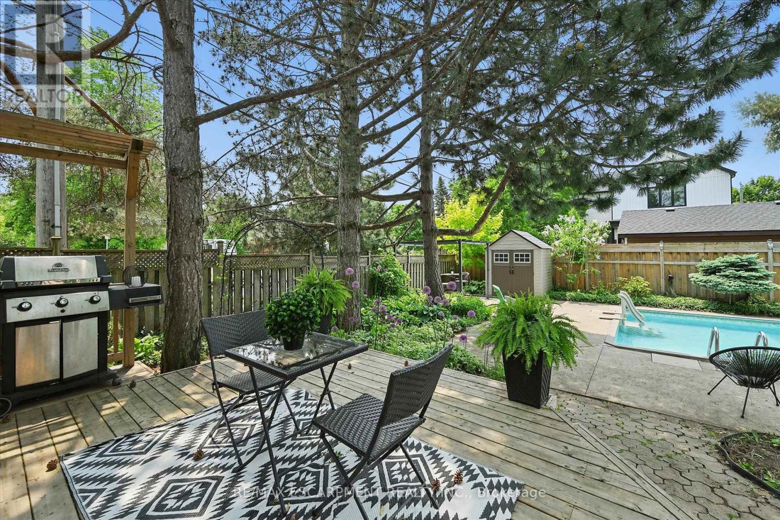 462 Woodland Avenue, Burlington (Brant), Ontario  L7R 2S1 - Photo 37 - W12773640