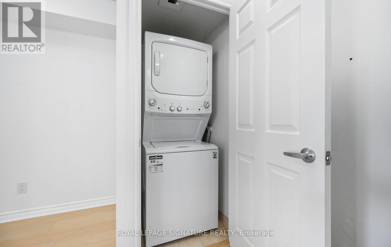 1508 - 3880 Duke Of York Boulevard, Mississauga (City Centre), Ontario  L5B 4M7 - Photo 23 - W12773672