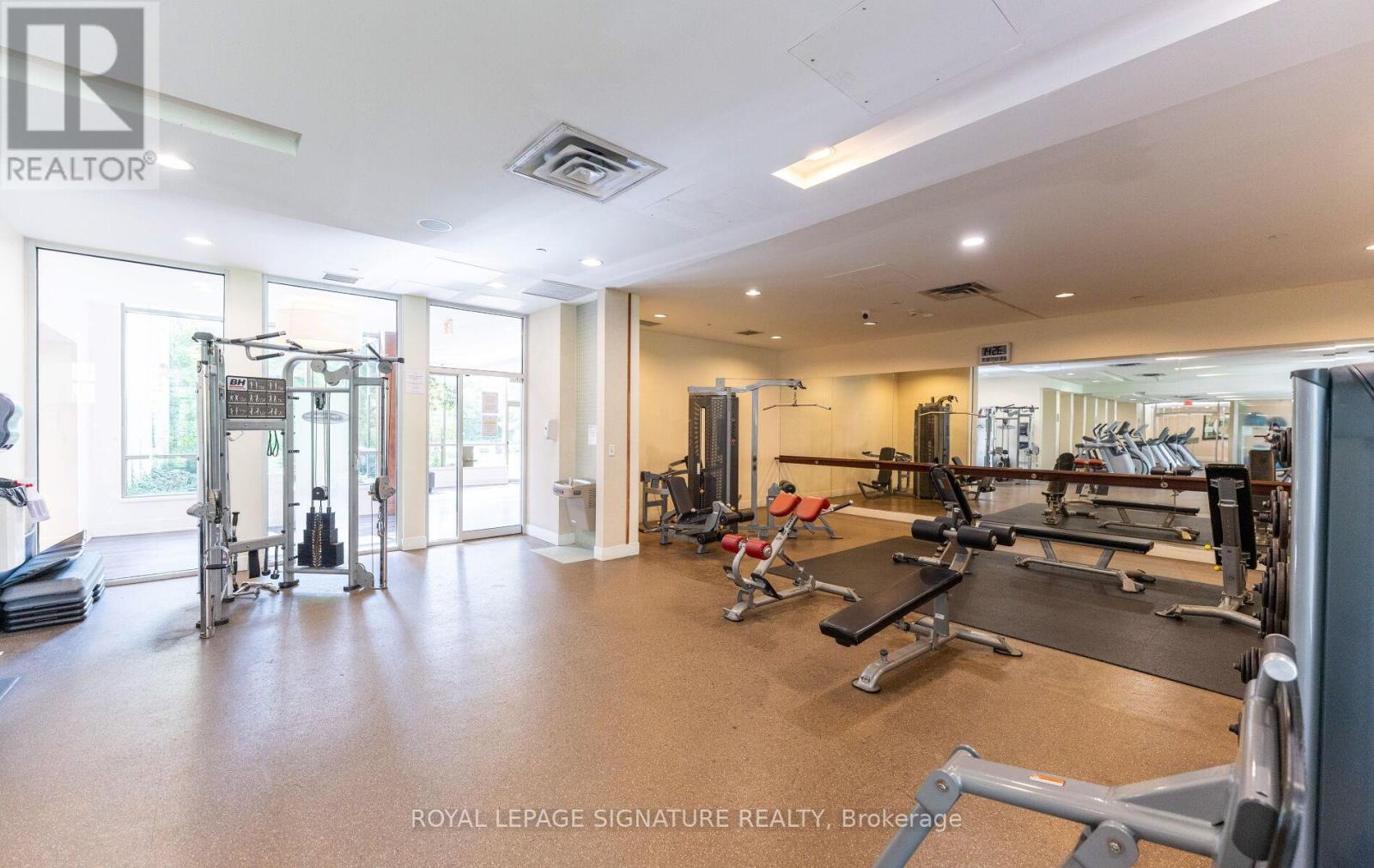 1508 - 3880 Duke Of York Boulevard, Mississauga (City Centre), Ontario  L5B 4M7 - Photo 38 - W12773672