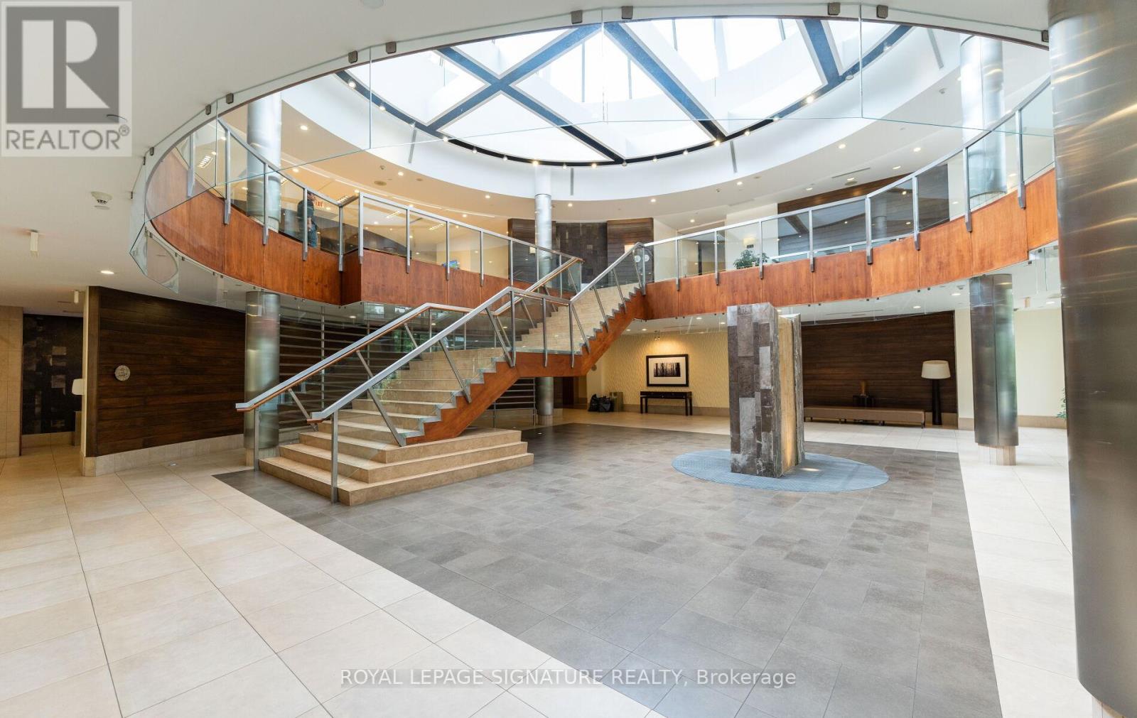 1508 - 3880 Duke Of York Boulevard, Mississauga (City Centre), Ontario  L5B 4M7 - Photo 50 - W12773672