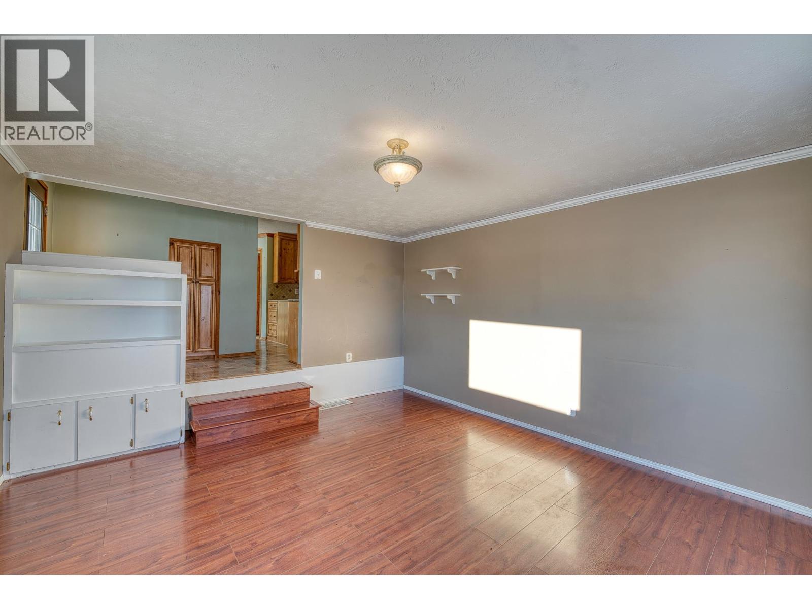 17266 Prespatou Road, Fort St. John, British Columbia  V0C 1Y0 - Photo 4 - R3088182