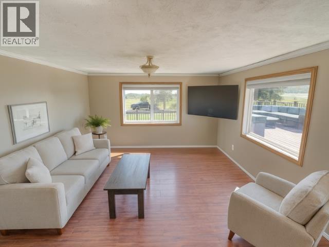 17266 Prespatou Road, Fort St. John, British Columbia  V0C 1Y0 - Photo 5 - R3088182