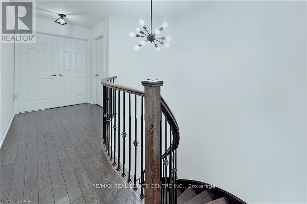 216 Harcourt Crescent, Woodstock (Woodstock - North), Ontario  N4T 0H2 - Photo 24 - X12773674