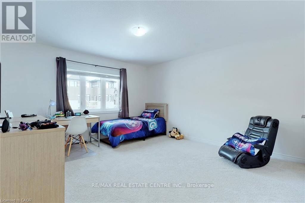 216 Harcourt Crescent, Woodstock (Woodstock - North), Ontario  N4T 0H2 - Photo 33 - X12773674