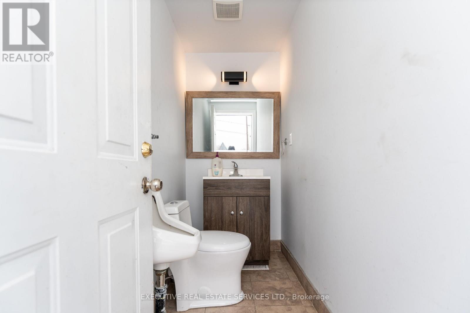 4 Beaumont Crescent, Guelph, Ontario  N1E 6A7 - Photo 16 - X12773680