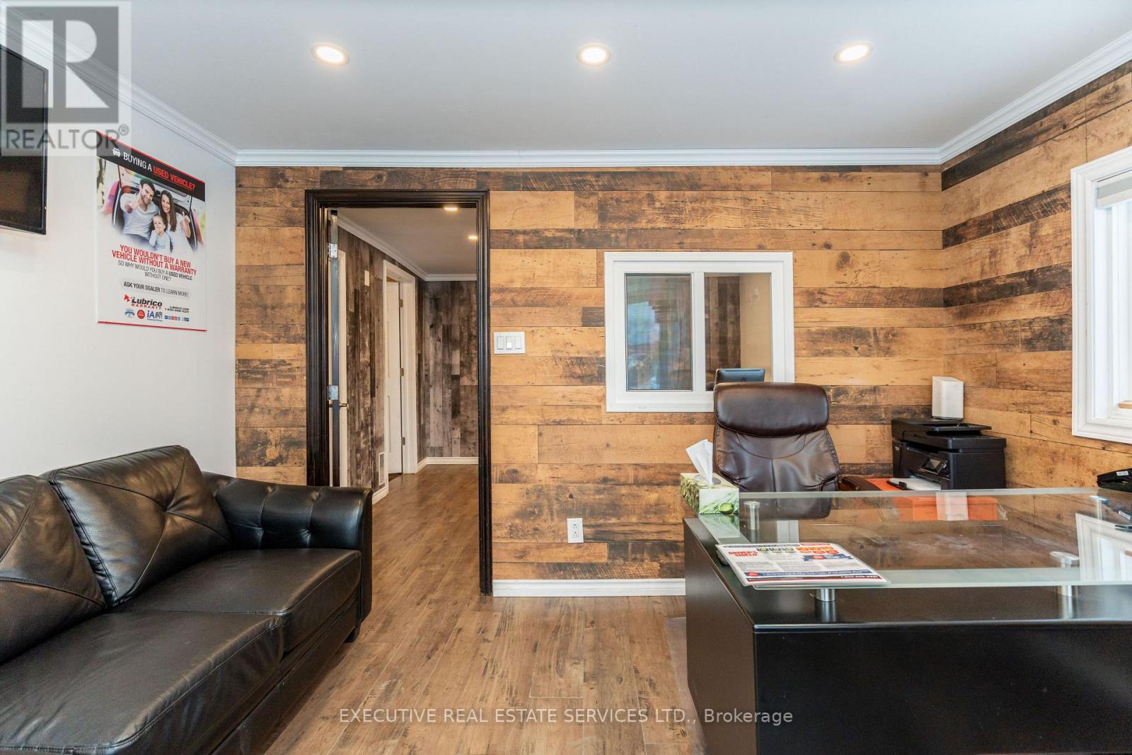 4 Beaumont Crescent, Guelph, Ontario  N1E 6A7 - Photo 2 - X12773680