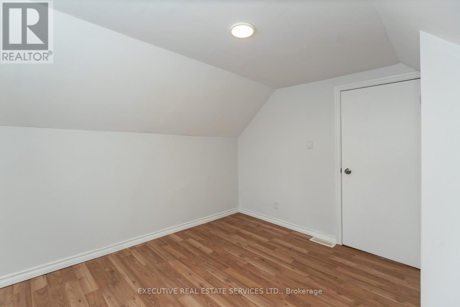 4 Beaumont Crescent, Guelph, Ontario  N1E 6A7 - Photo 43 - X12773680