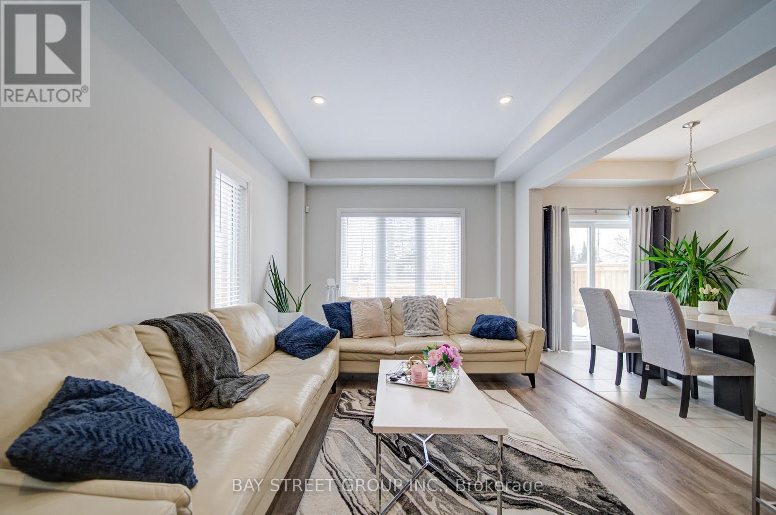 9348 White Oak Avenue, Niagara Falls (Lyons Creek), Ontario  L2G 3P6 - Photo 14 - X12773686