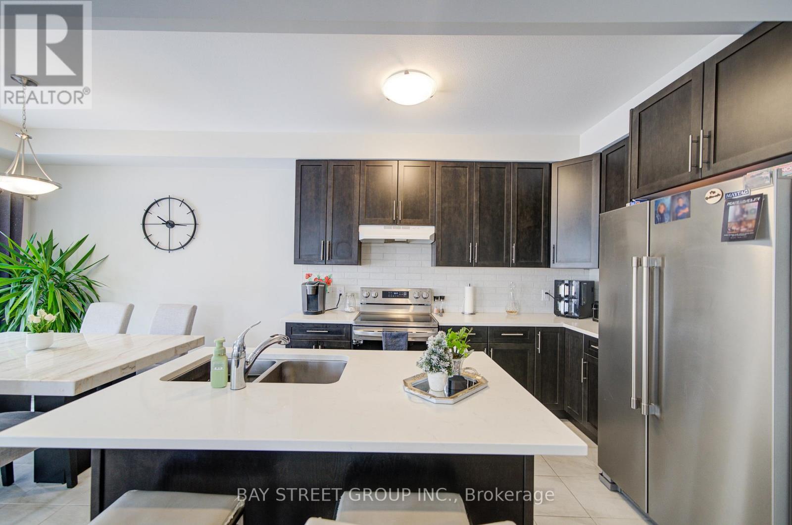 9348 White Oak Avenue, Niagara Falls (Lyons Creek), Ontario  L2G 3P6 - Photo 19 - X12773686